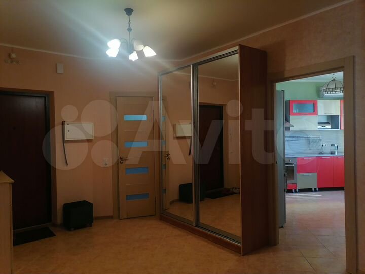 2-к. квартира, 81 м², 10/19 эт.