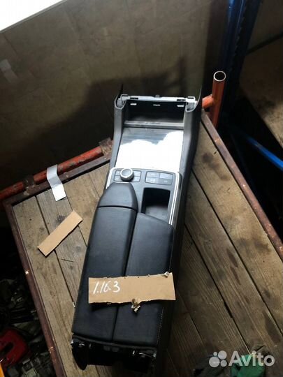 Центральная консоль Mercedes gl x166