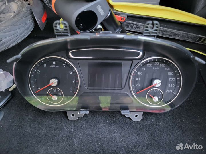 Щиток приборов kia sorento prime рест