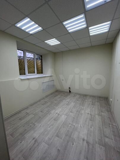 Офис, Кабинет, мокрая точка, S -11 м², ремонт