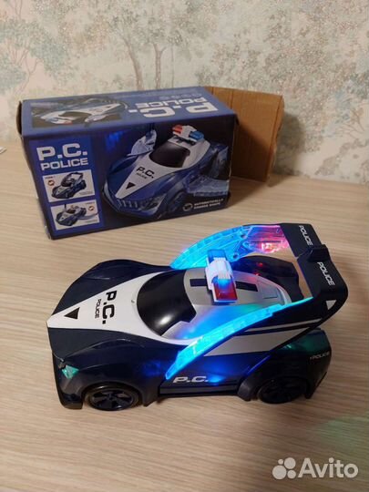 Электромобиль с музыкой и подсветкой