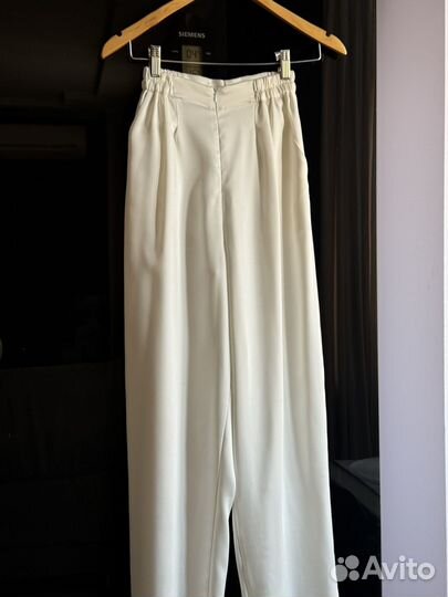 Костюм женский вечерний