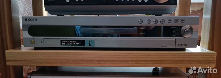 Sony DVD рекордер (плеер) RDR-GX700