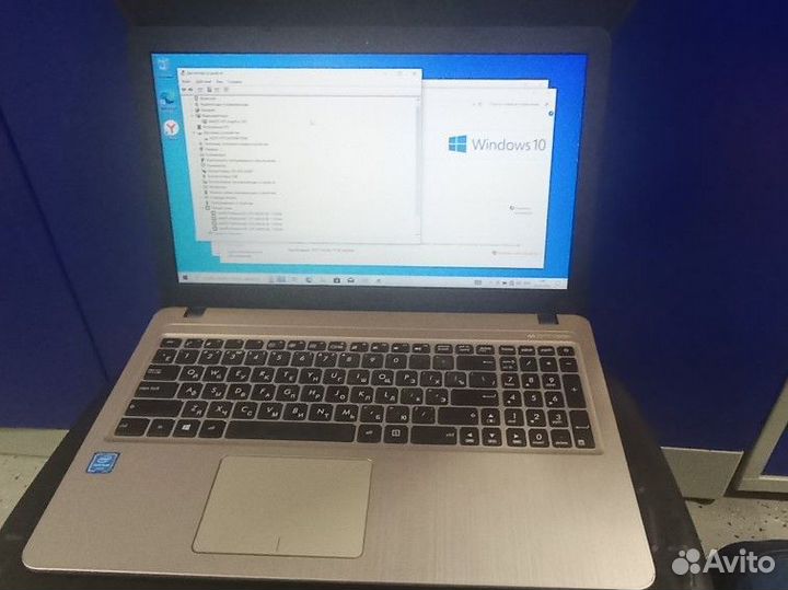 Ноутбук Asus