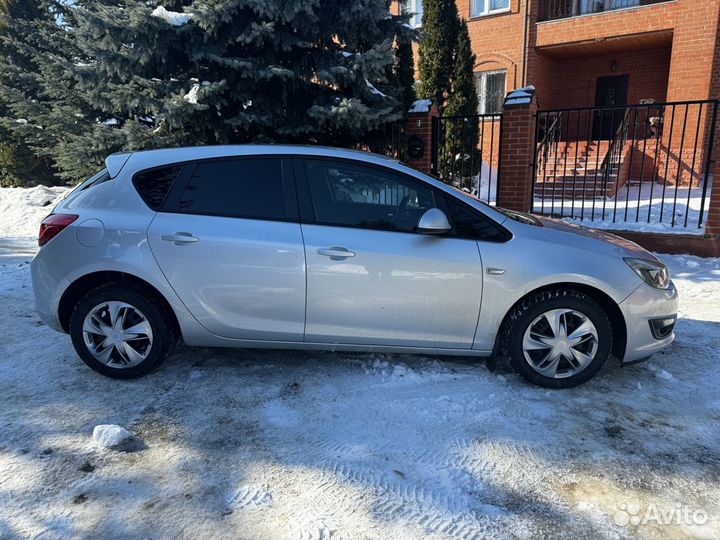 Opel Astra 1.6 МТ, 2013, 139 000 км