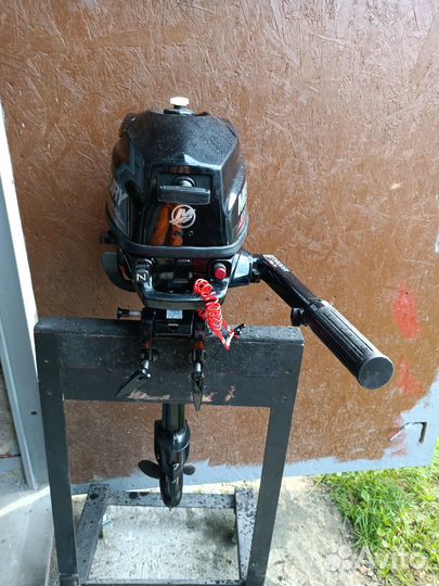 Лодочный мотор