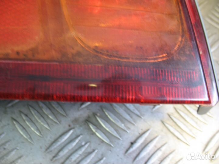 Фонарь задний Toyota Yaris 2004г рест