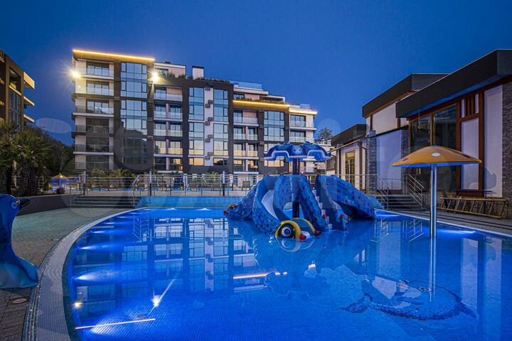 2-к. квартира, 98 м², 1/3 эт.