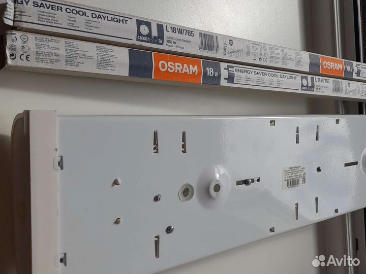 Светильник нов +2нов ламп раб.сост-и.Достав Лен.р