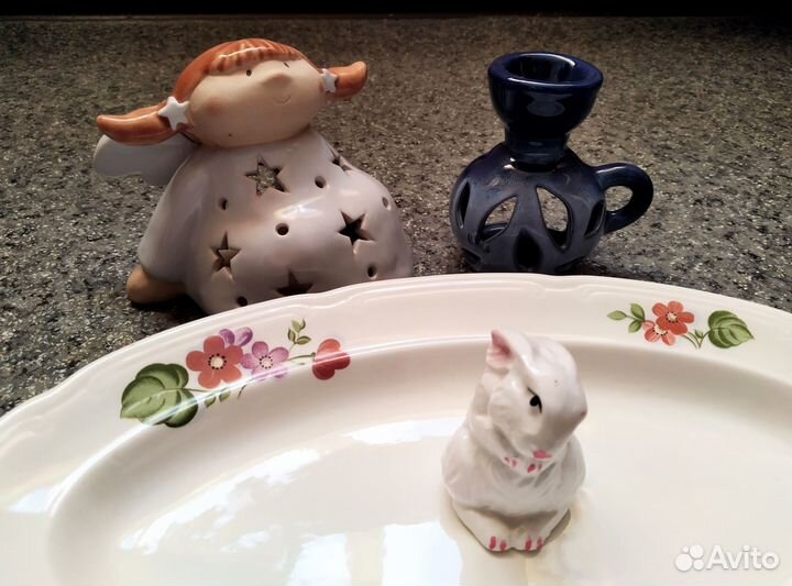 Сувениры фарфор. Подсвечник, статуэтка, блюдо