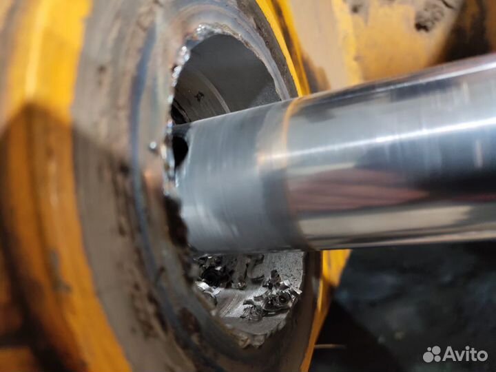 Восстановление отверстий. Наплавка. Расточка