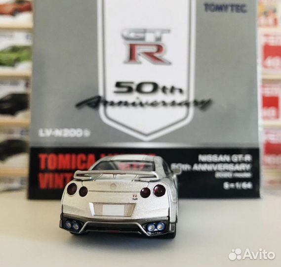 TLV tomytec nissan gtr 50th anniversary