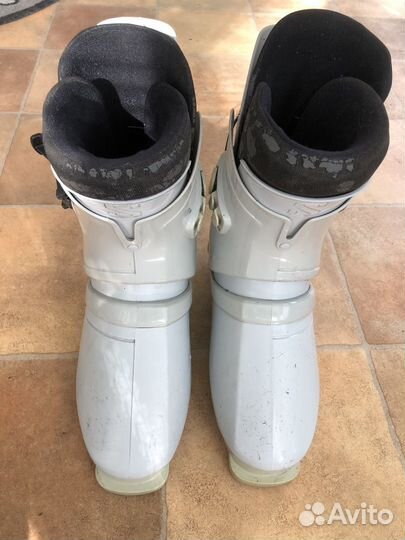 Горнолыжные ботинки