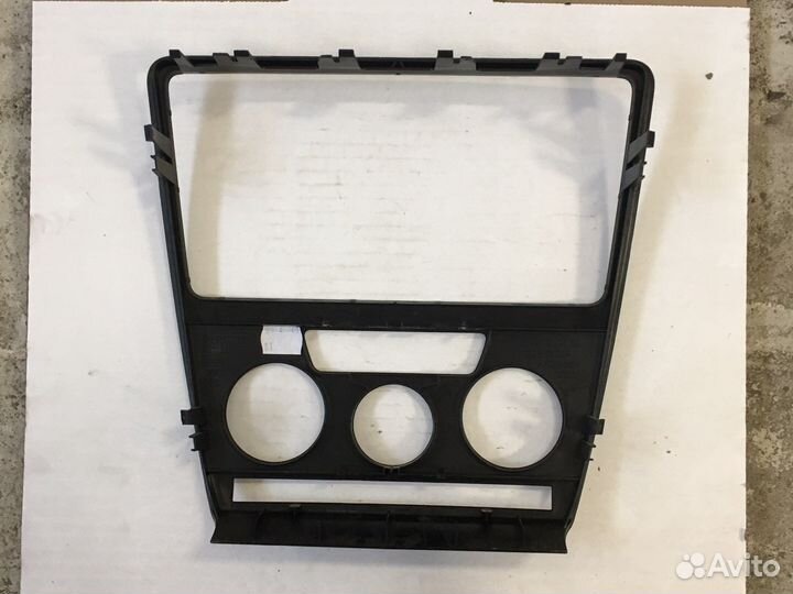 Рамка магнитолы Skoda Octavia A5 (3255)