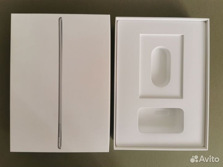 Коробка от Apple iPad Air 2
