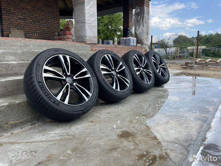 Диски, шины. Колеса в сборе 235/45 r19 volvo