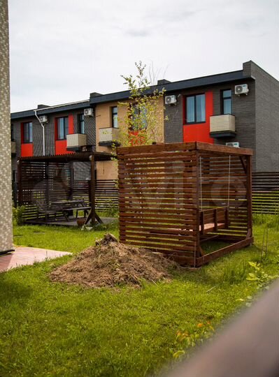 Дом 104,6 м² на участке 2 сот.