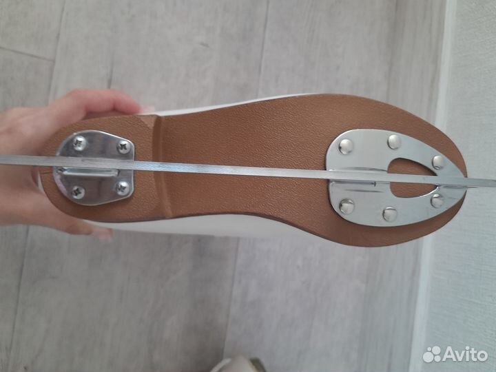 Коньки для фигурного катания