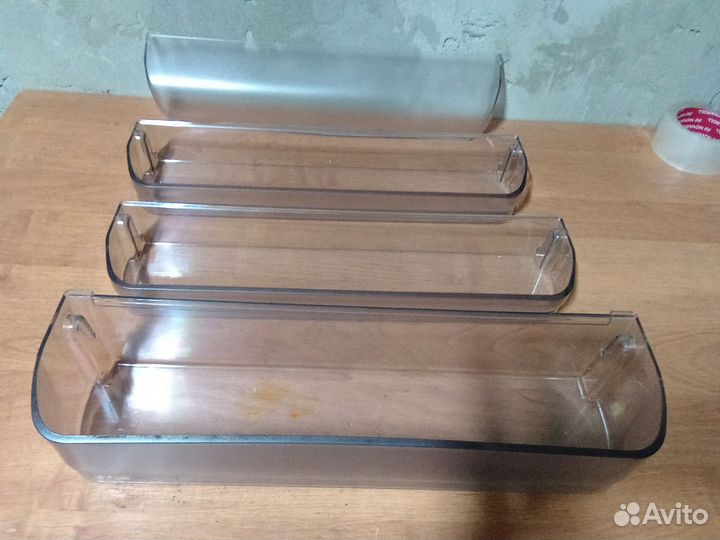 Полка двери (балкон) холодильник indesit ariston