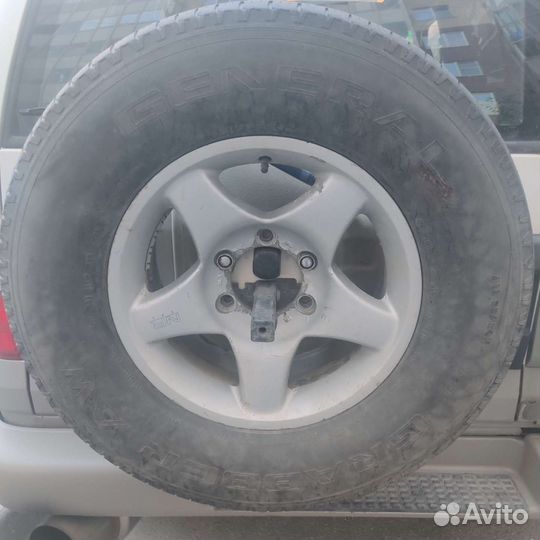 Колесо 265 70 16 на запаску