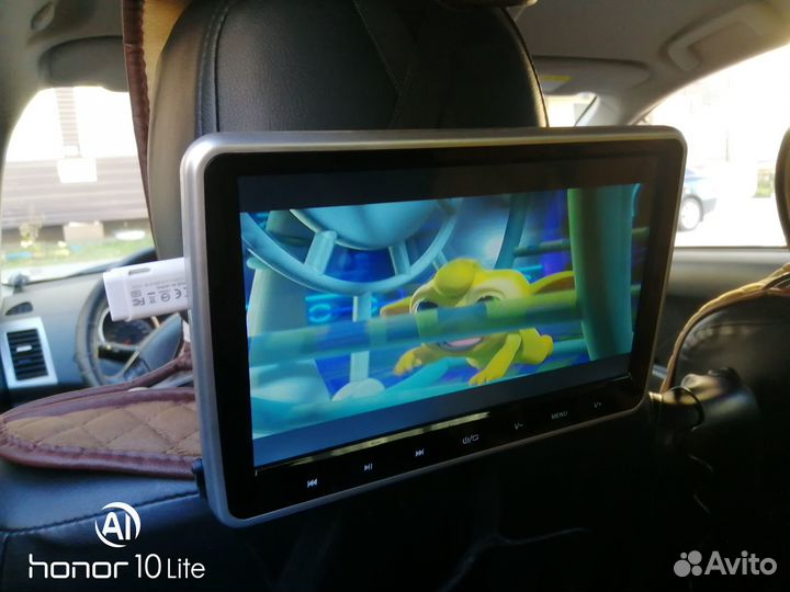 Тв В авто на подголовник