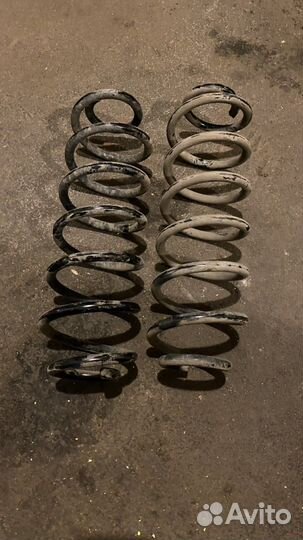 Задние пружины Skoda Rapid