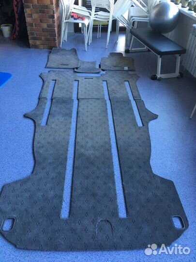 Коврики в салон оригинальные на toyota alphard