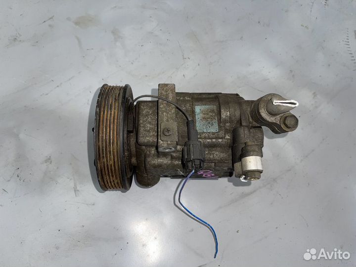 Компрессор кондиционера Nissan Bluebird Sunny