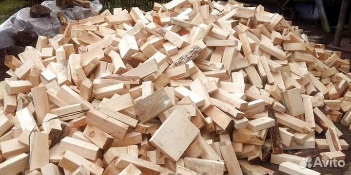 Дрова естесвенной влажности