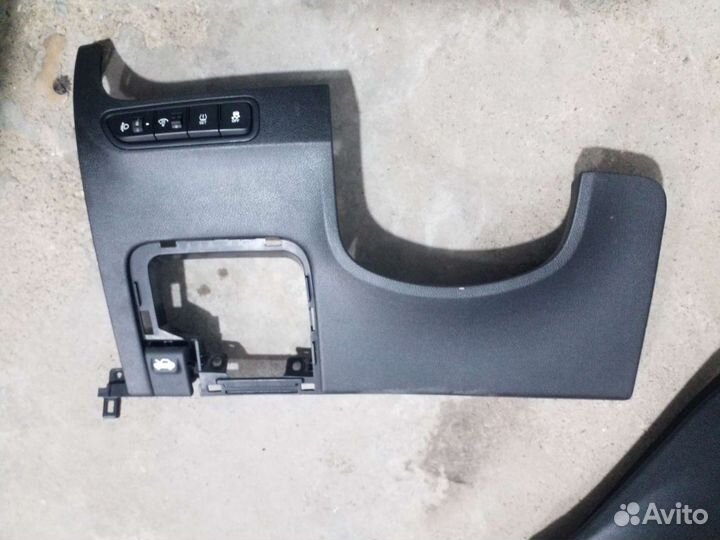 Накладка торпедо Kia Rio 4 84750H0000WK