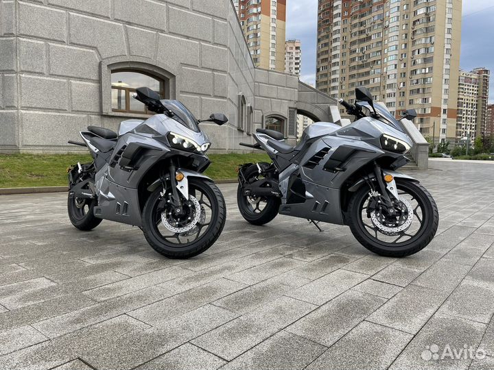 Электробайк Ducati Pinigale S