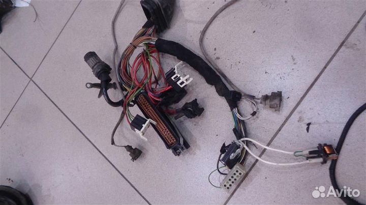 Проводка подкапотная BMW 5-Series E39 1995-2004