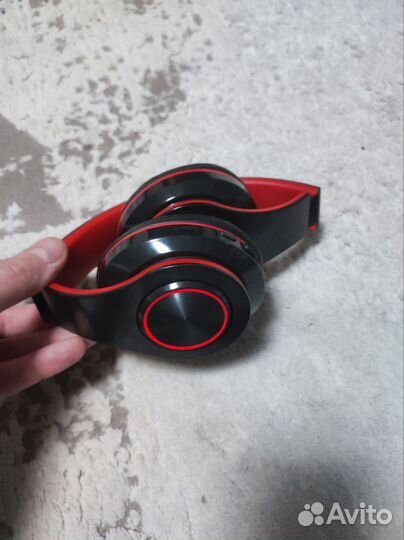 Беспроводные наушники