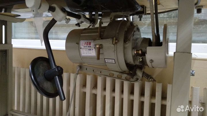 Швейная машина Typical