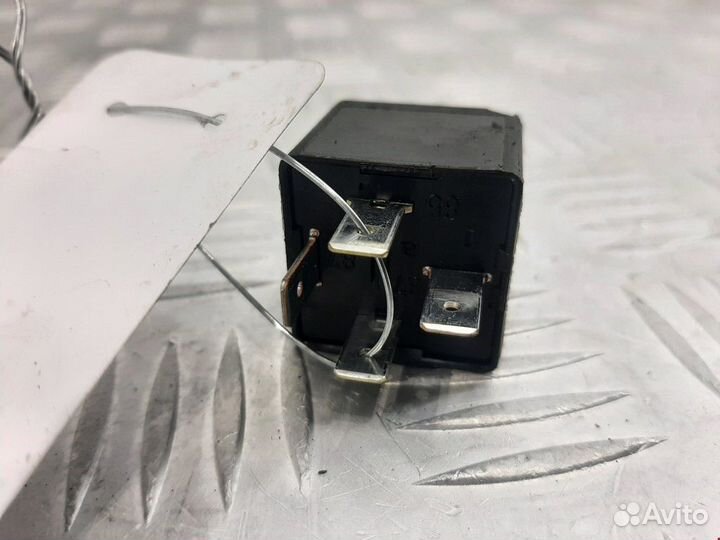 Реле (прочие) Ford C-Max 2 2011 5213900