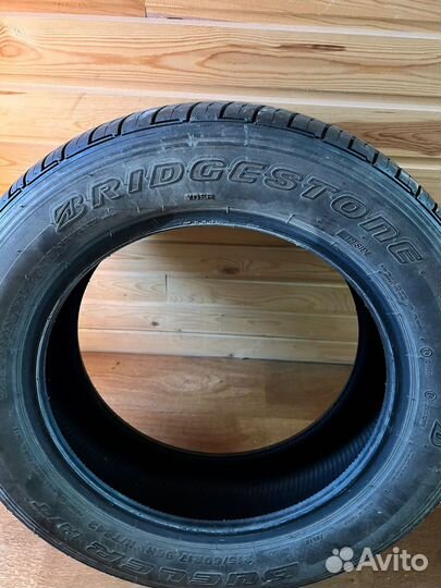 Bridgestone Dueler H/T 215/60 R17