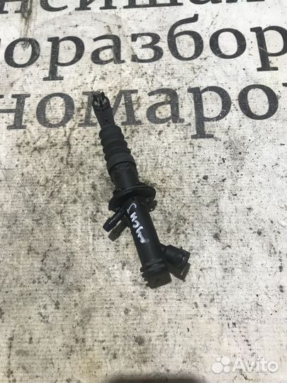 Цилиндр сцепления главный Renault Scenic III (2009