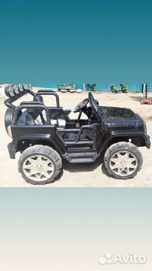 Детский электромобиль бу jeep