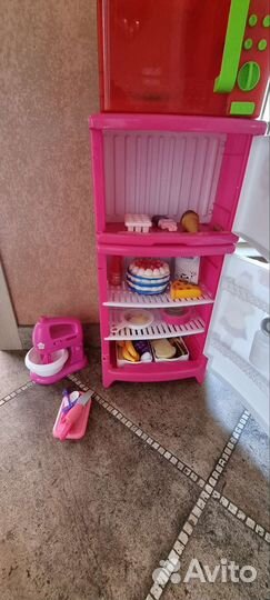 Детский холодильник, миксер и микроволновая печь