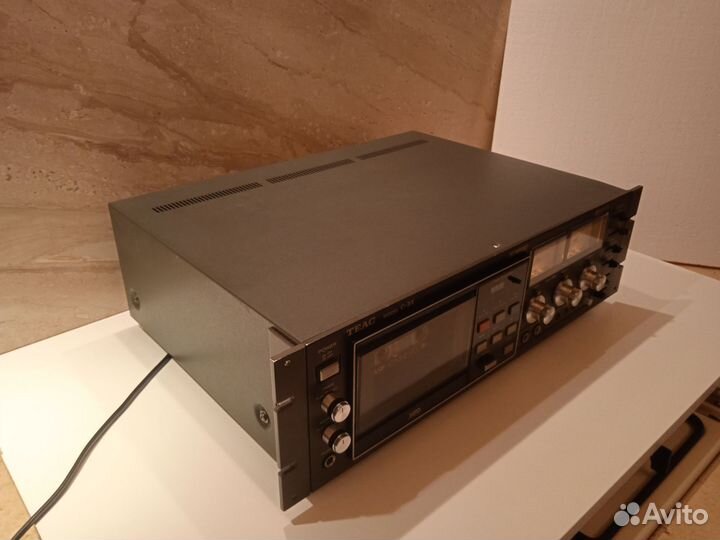 Кассетная дека Teac Model C-3X