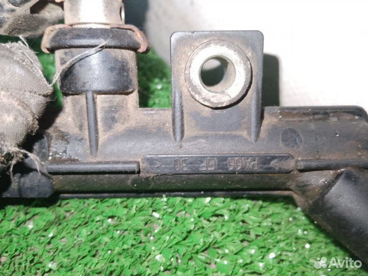 Рампа топливная Fiat Albea седан 1.4 350A1000 2011