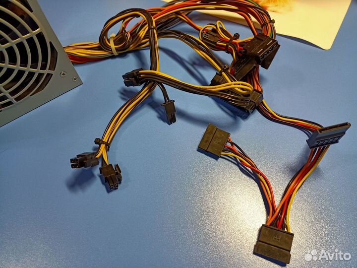 Блоки питания 450w и 700w