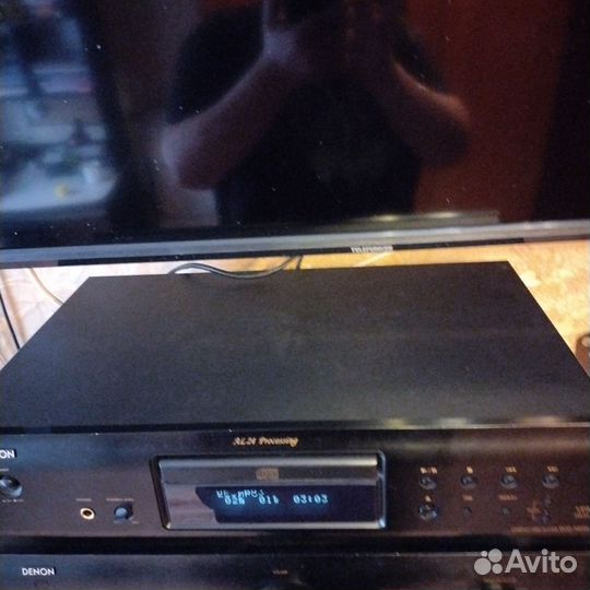 CD проигрыватель Denon-700 AE