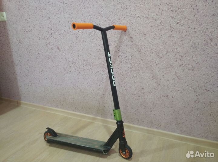 Трюковой самокат