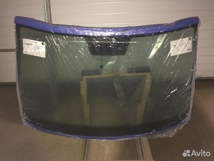 Volkswagen Polo Sedan 2010