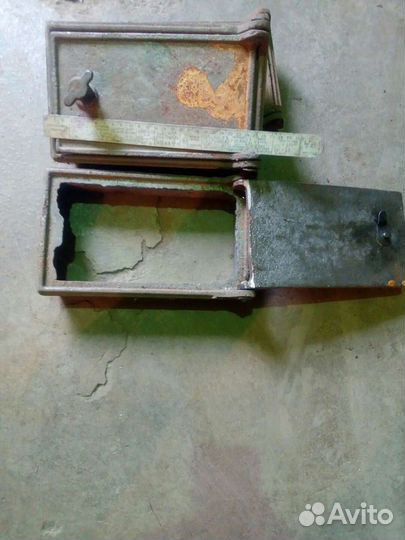 Дверцы печные чугунные