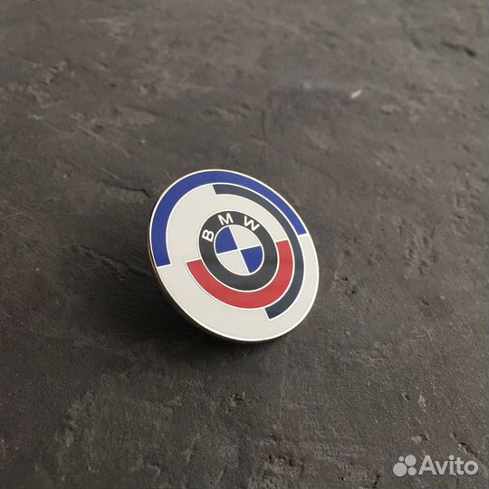 Значок на одежду bmw motorsport