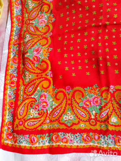 Платки и шарфики