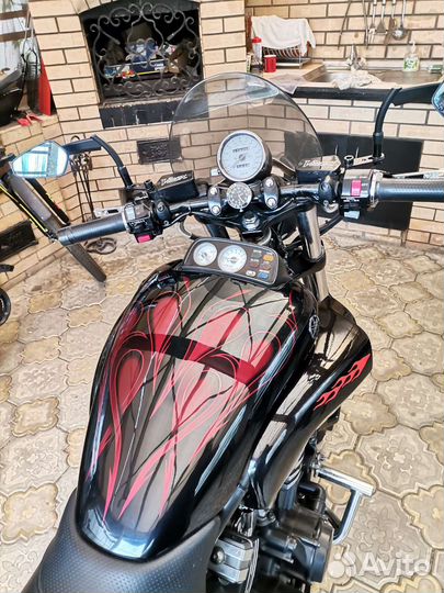 Yamaha V-max 1200