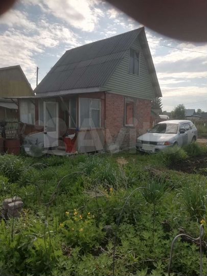 Дача 20 м² на участке 4 сот.